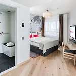 酒店 Intercityhotel Hauptbahnhof-ost 4*
