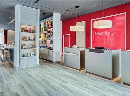 Intercityhotel Hauptbahnhof-ost מלון