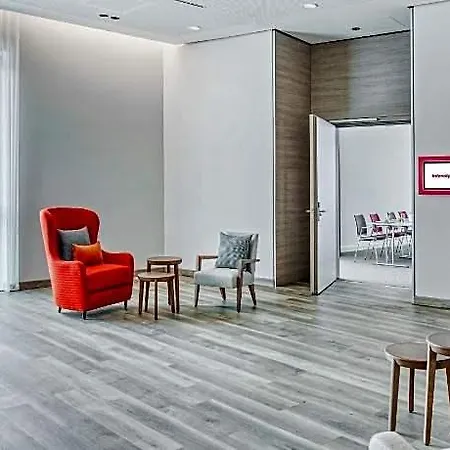 Intercityhotel Hauptbahnhof-ost Hotel 4*