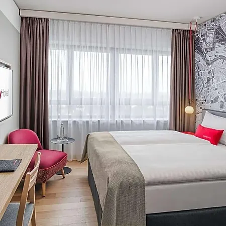 Hotel Intercityhotel Hauptbahnhof-ost 4*