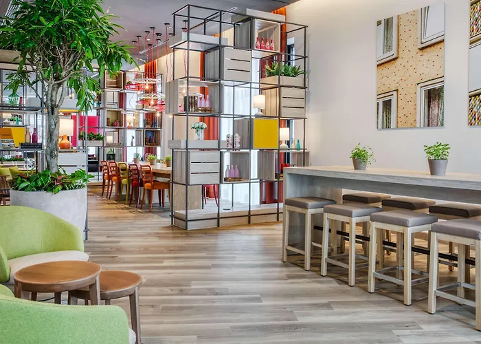 Intercityhotel Hauptbahnhof-ost 4*