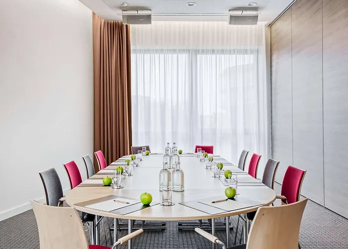 Intercityhotel Hauptbahnhof-ost Hotell